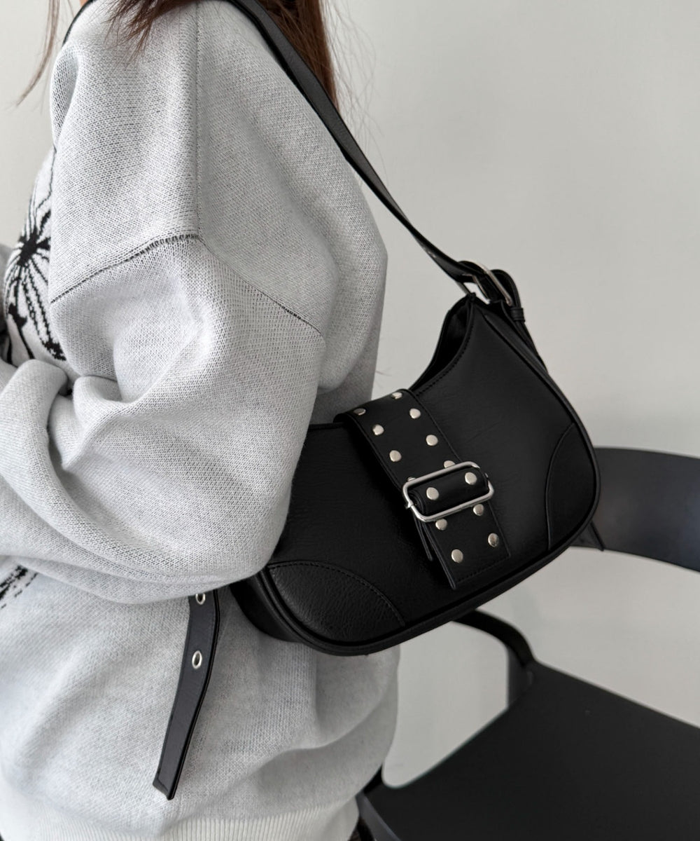 柄4（スタッズブラック）