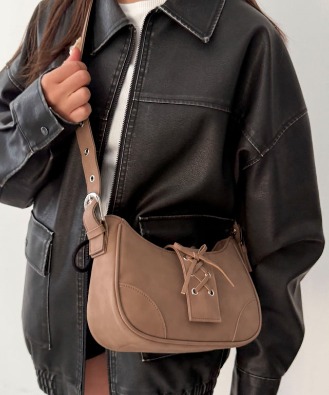 柄3（スタッズスウェードブラウン）