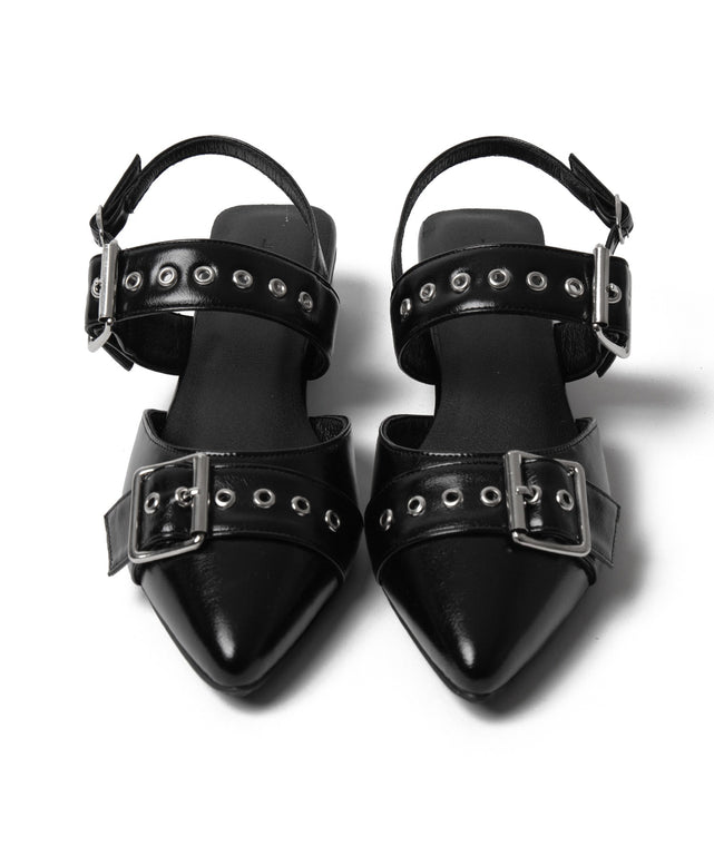 ハトメベルトポインテッドシューズ