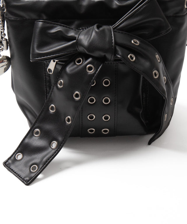 チャーム付きハトメリボンショルダー