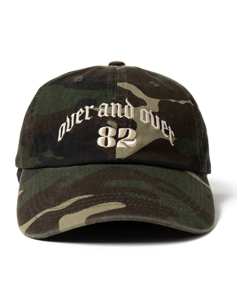 ロゴ刺繍カモフラキャップ