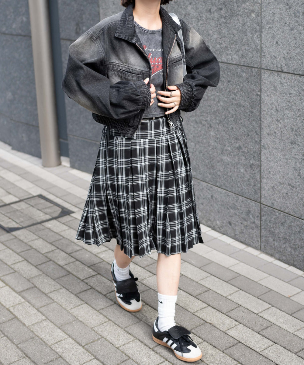 ブラック　モデル:155cm F着用