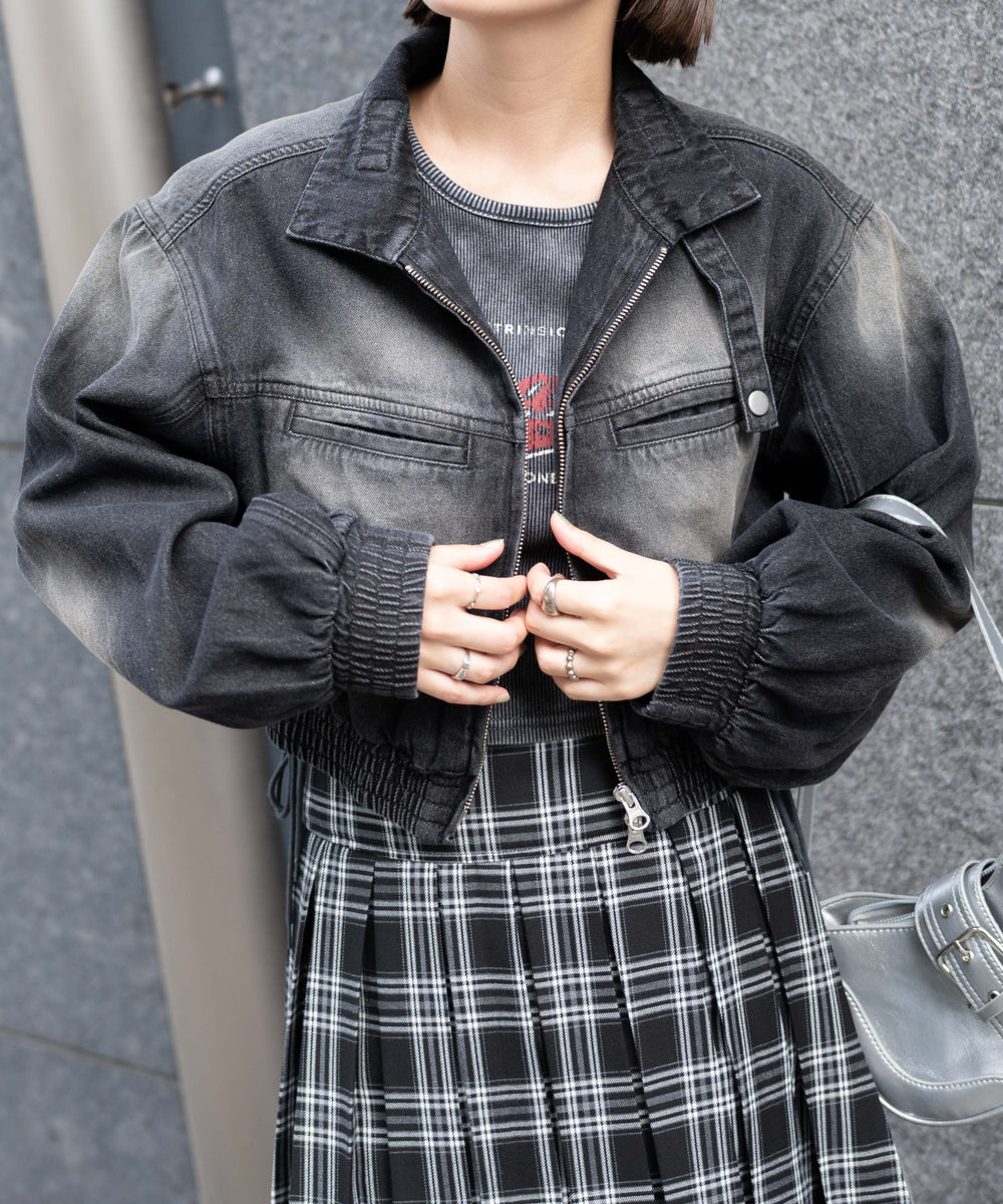 ブラック　モデル:155cm F着用