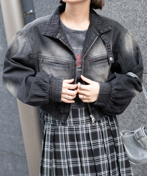 ブラック　モデル:155cm F着用