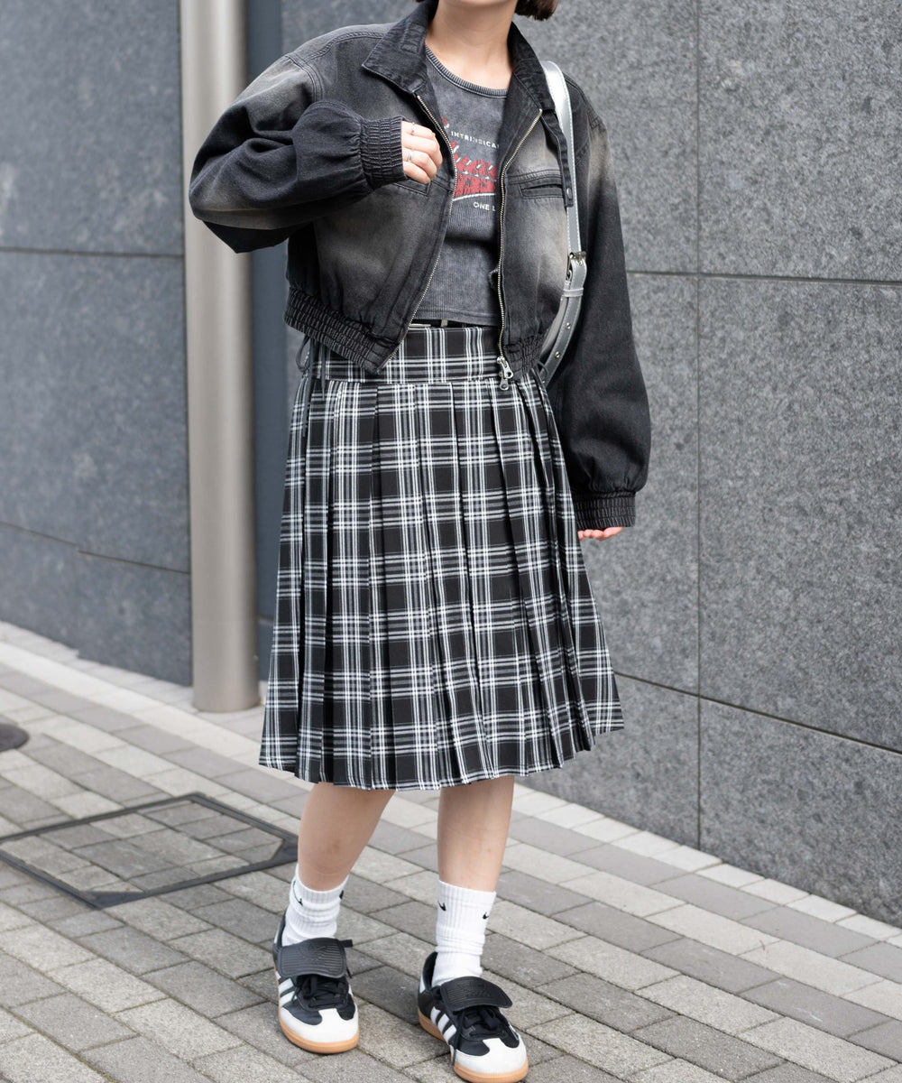 ブラック　モデル:155cm F着用