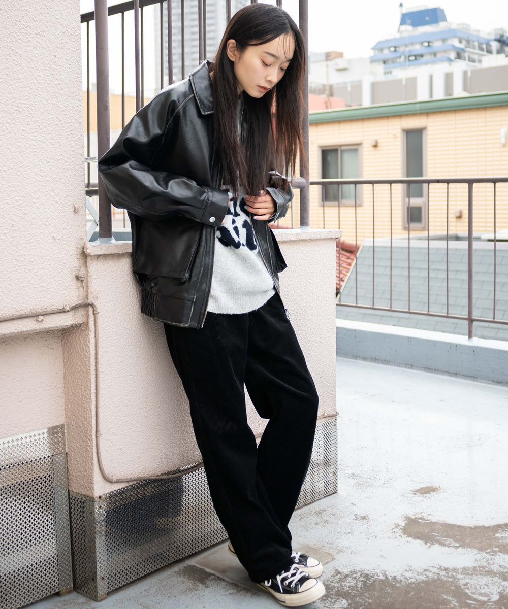 ブラック モデル：161cm S着用