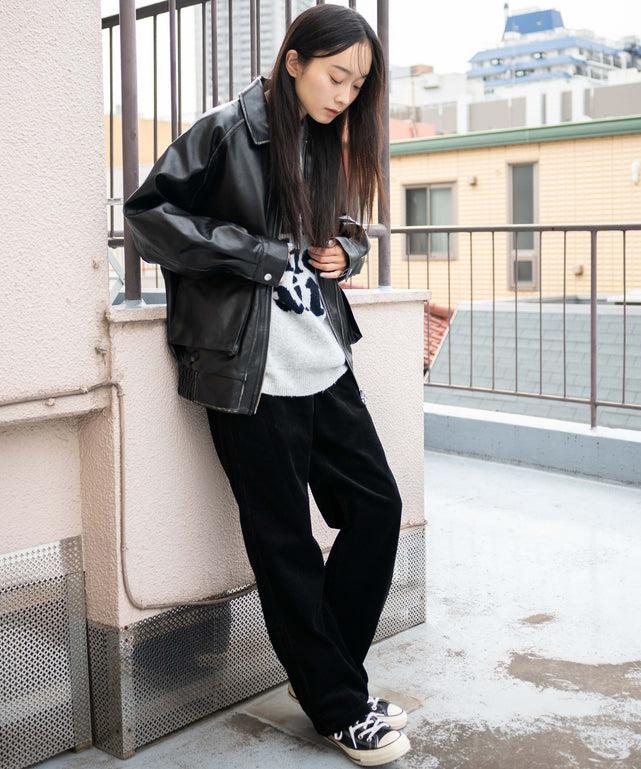 ブラック モデル：161cm S着用