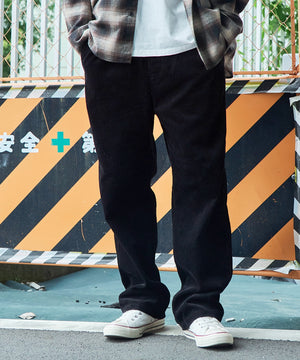 ブラック モデル：180cm L着用