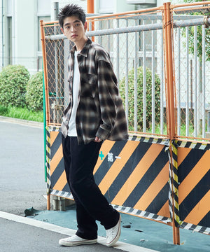 ブラック モデル：180cm L着用