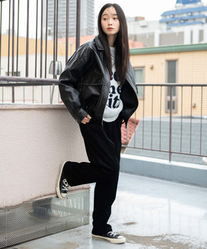 ブラック モデル：161cm S着用