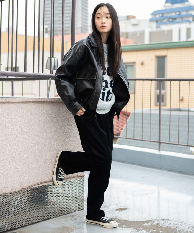 ブラック モデル：161cm S着用