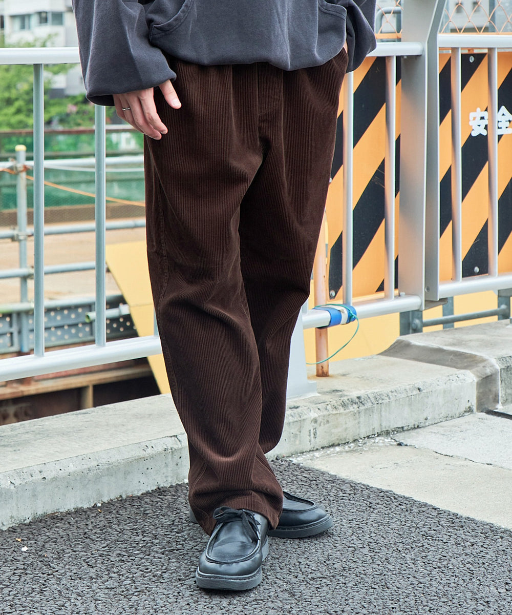 Dブラウン モデル：180cm L着用