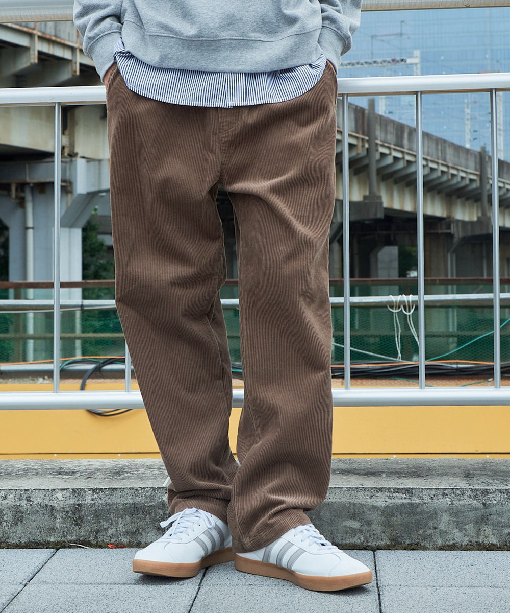 ベージュ モデル：180cm L着用