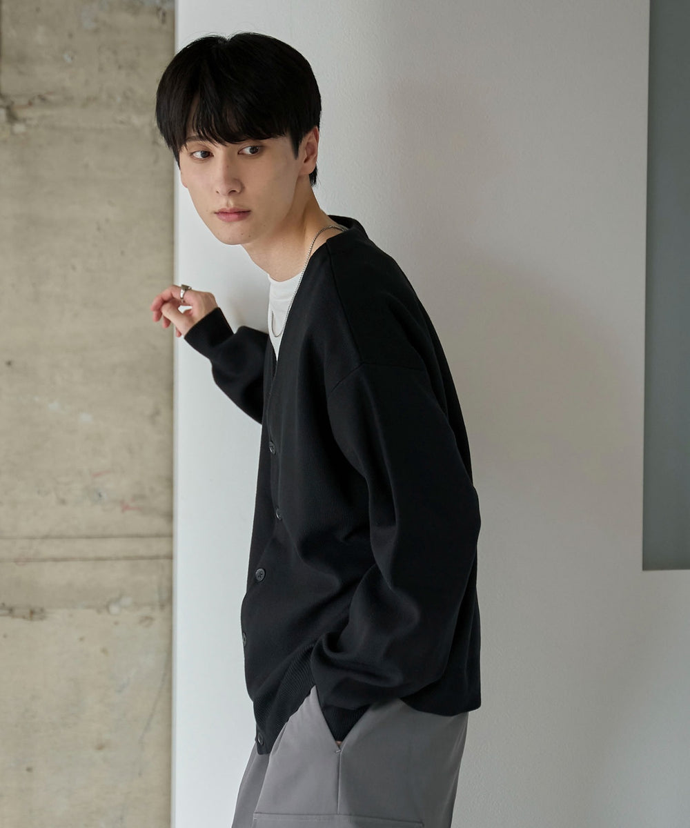 ブラック　モデル：177㎝　L着用