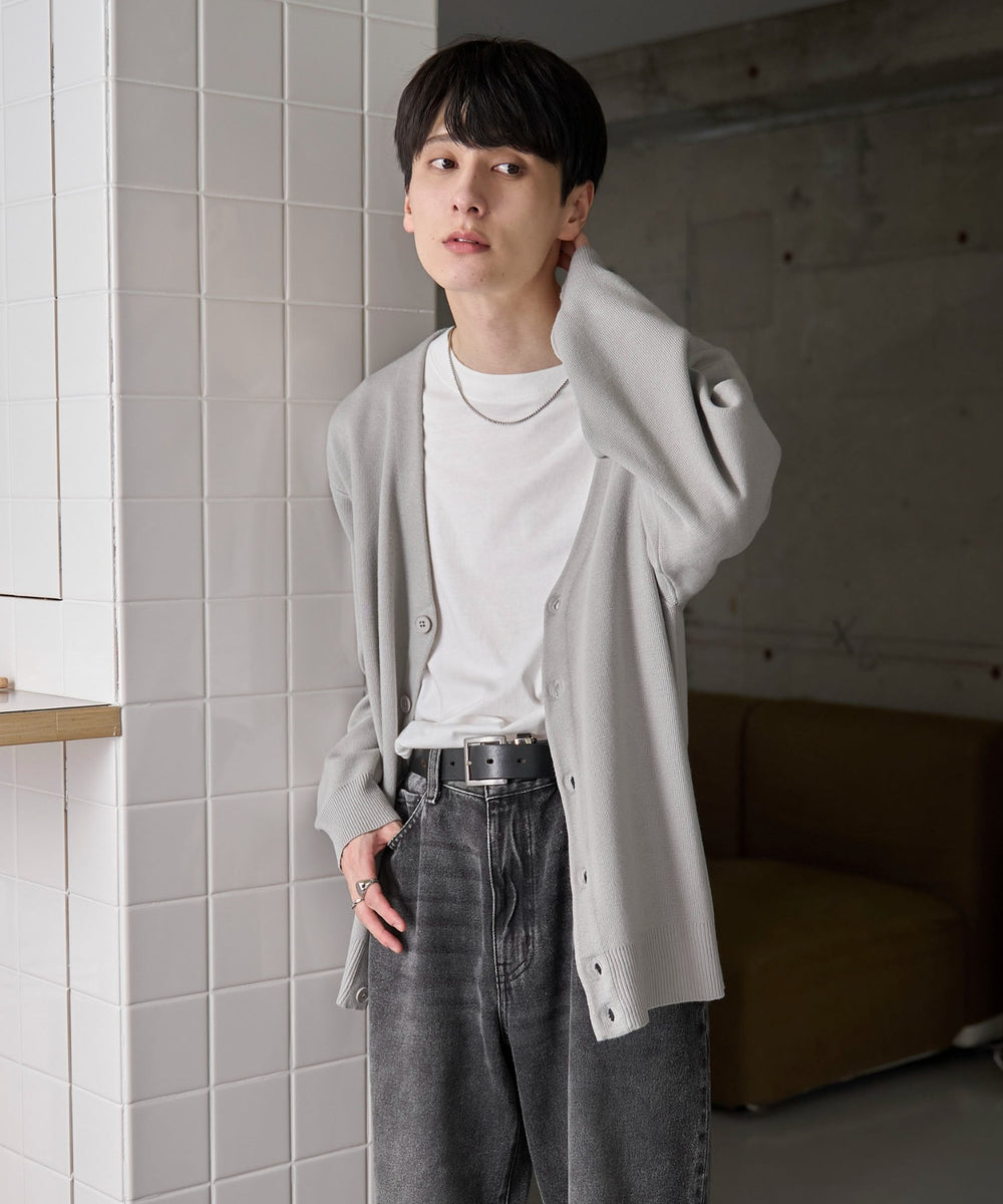 グレー　モデル：177㎝　L着用