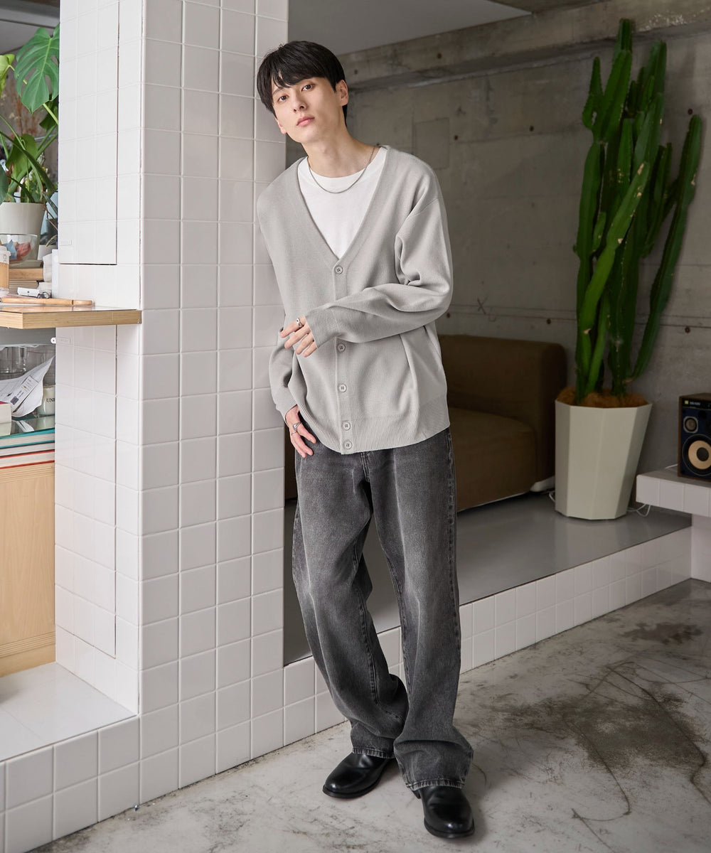 グレー　モデル：177㎝　L着用