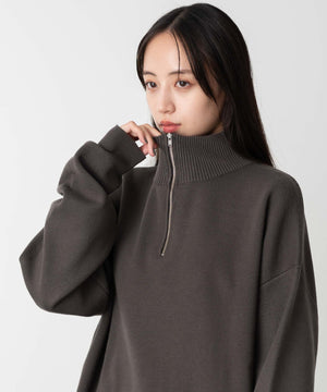 Dグレー モデル：160cm L着用