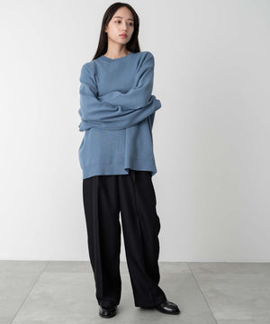 ブルー　モデル:160cm L着用