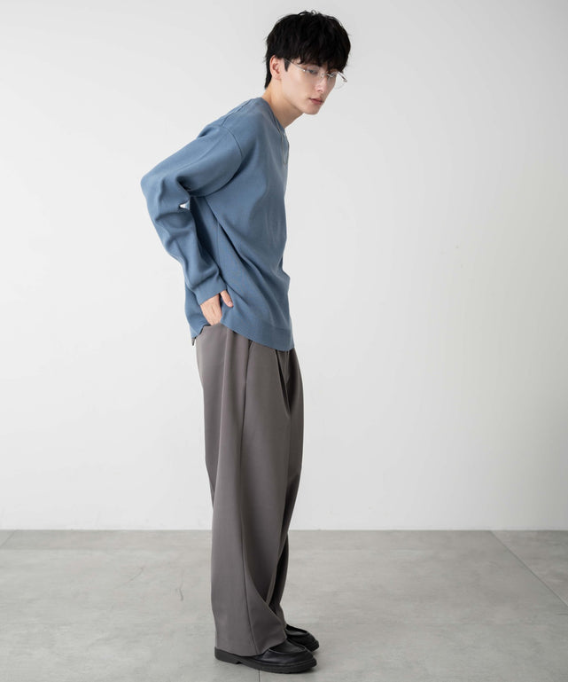 ブルー 　モデル:177cm L着用