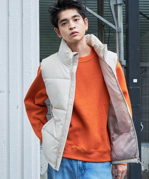 Lベージュ モデル：180cm L着用