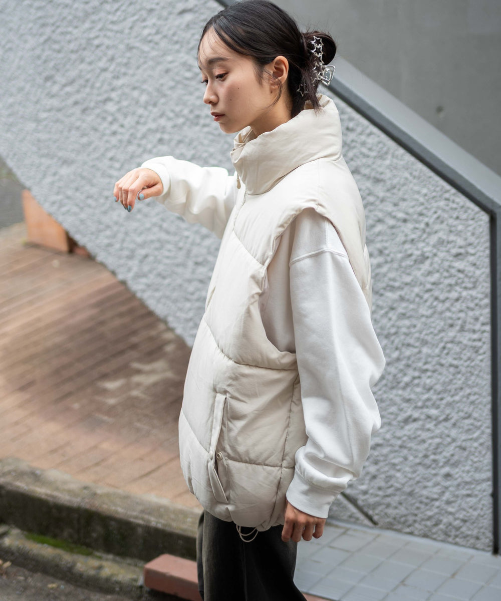 Lベージュ モデル：161cm L着用