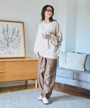 Lベージュ モデル：162cm M着用