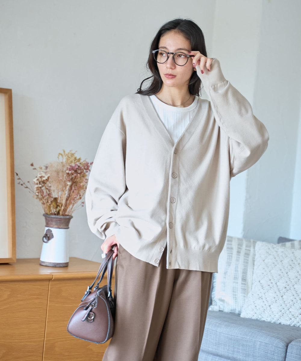 Lベージュ モデル：162cm M着用