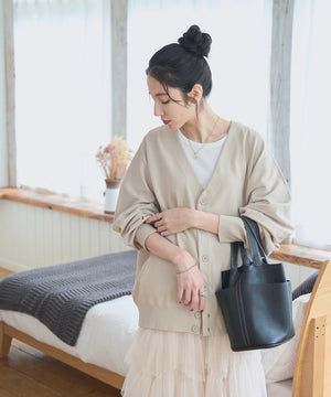 Lベージュ モデル：162cm M着用