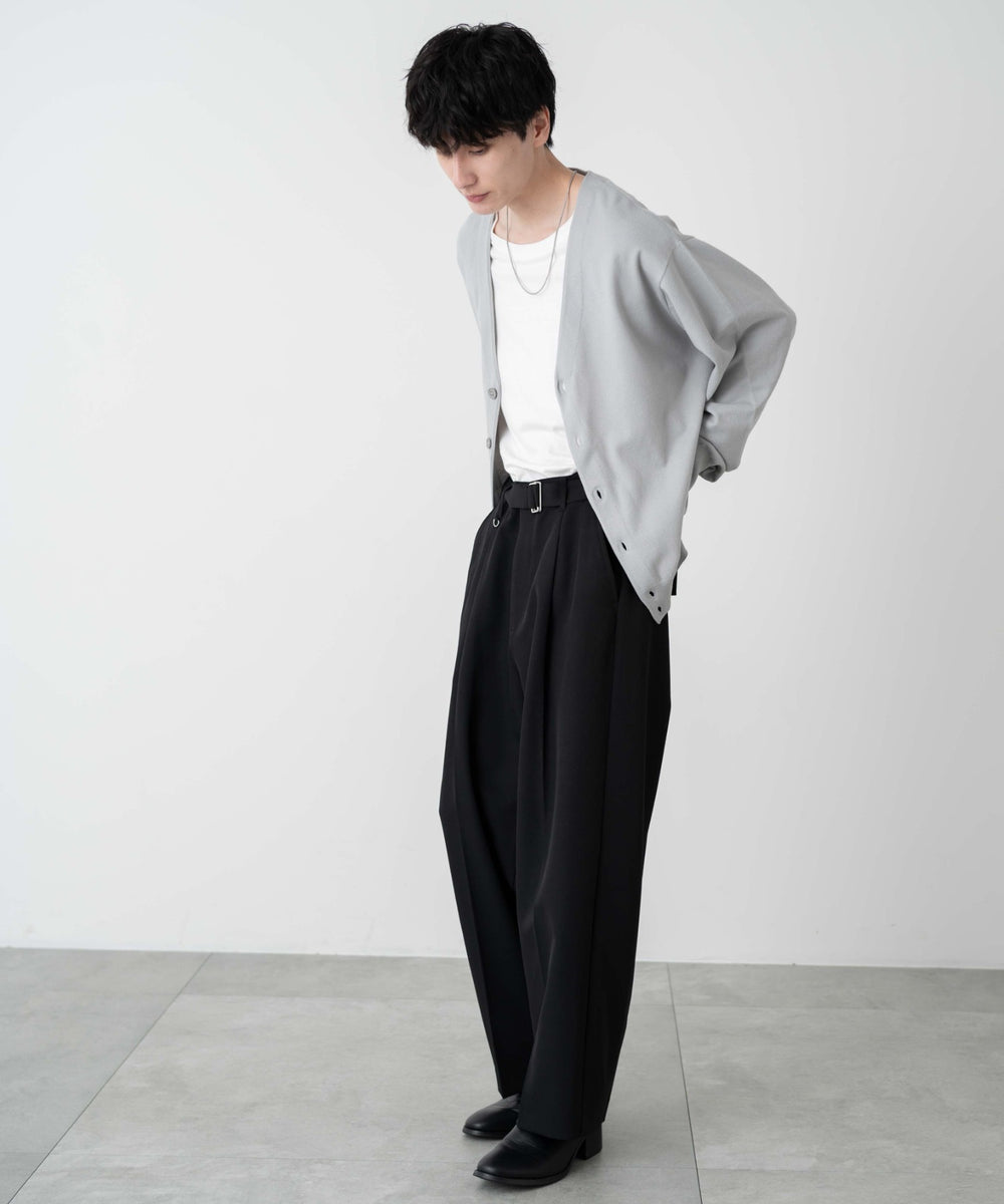 Lグレー モデル：177cm L着用