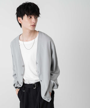 Lグレー モデル：177cm L着用