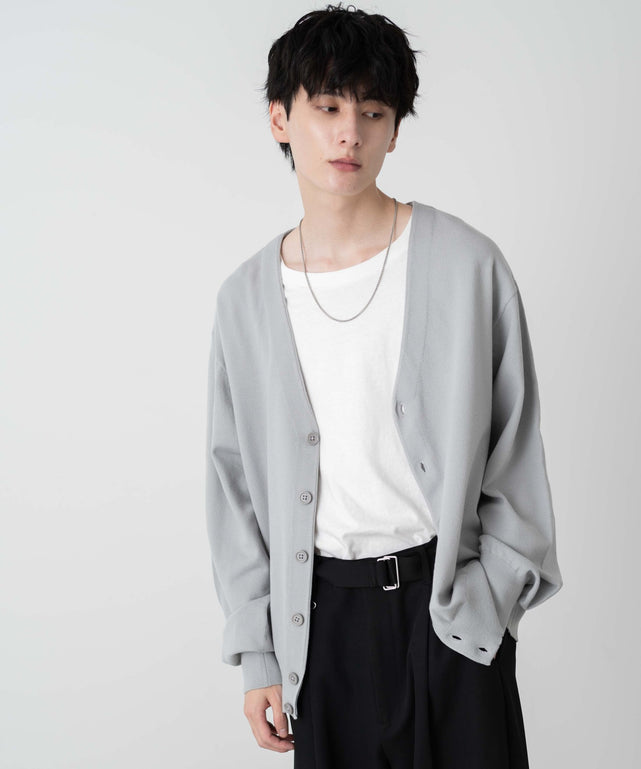 Lグレー モデル：177cm L着用