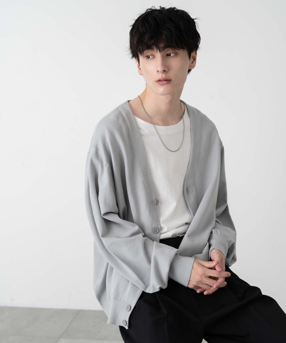 Lグレー モデル：177cm L着用