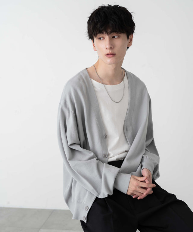 Lグレー モデル：177cm L着用