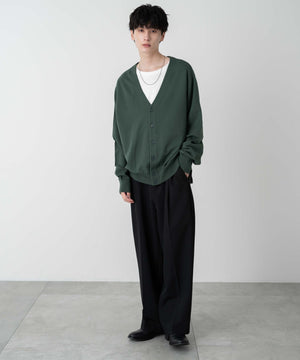 Dグリーン モデル：177cm L着用