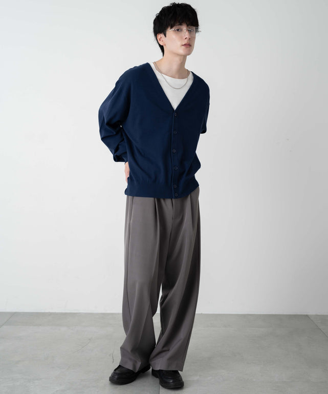 ネイビー モデル：177cm L着用