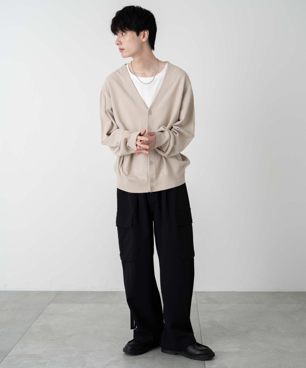 Lベージュ モデル：177cm L着用