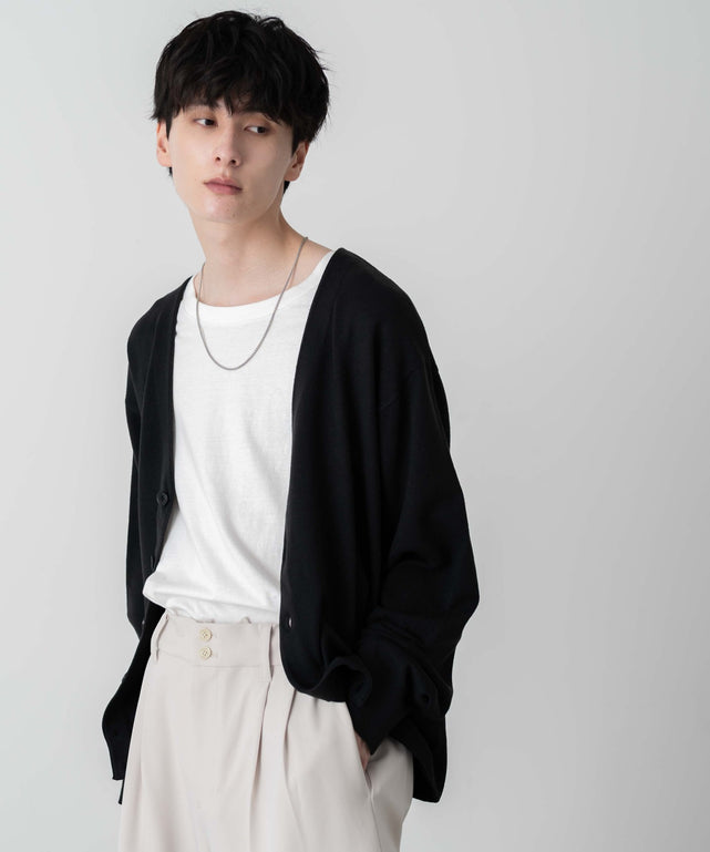 ブラック モデル：177cm L着用