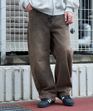 ブラウン モデル：180cm L着用