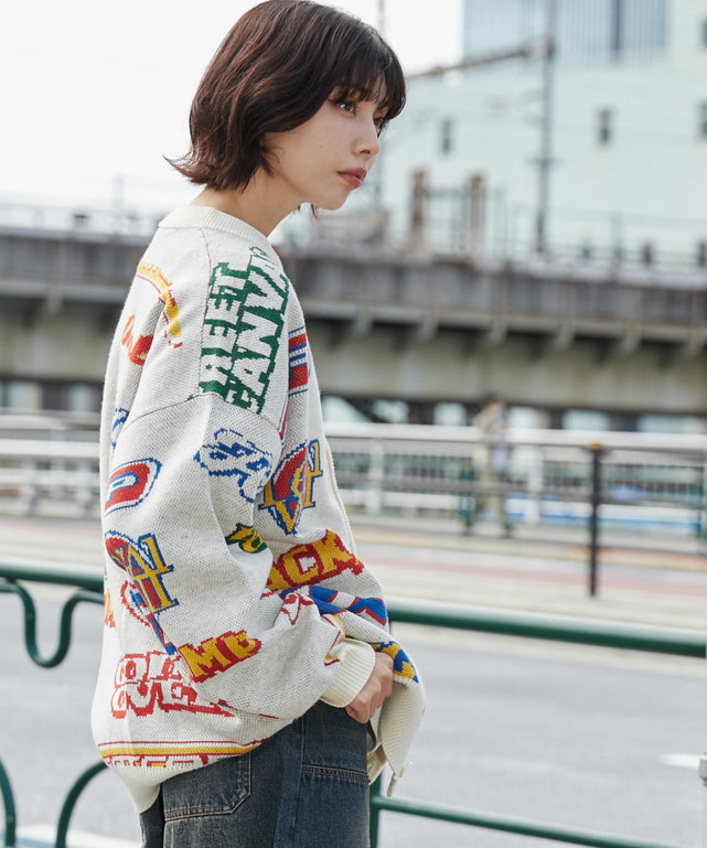 ホワイト モデル：160cm L着用