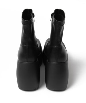 厚底ウェッジソールショートブーツ
