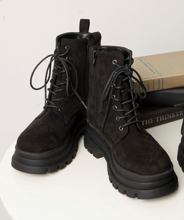 ブラックその他(スエードブラック)