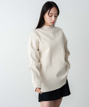 ホワイト  モデル:160cm L着用