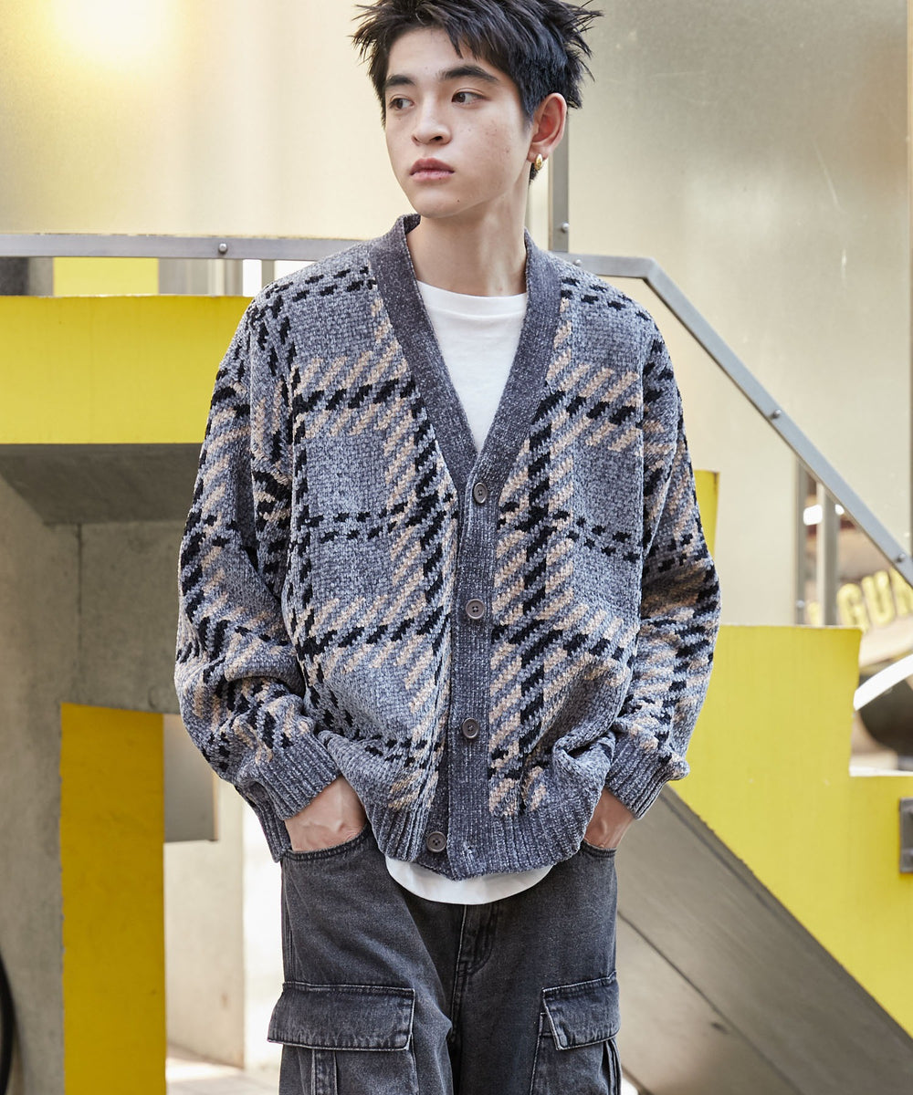 グレーチェック1　モデル:180cm L着用