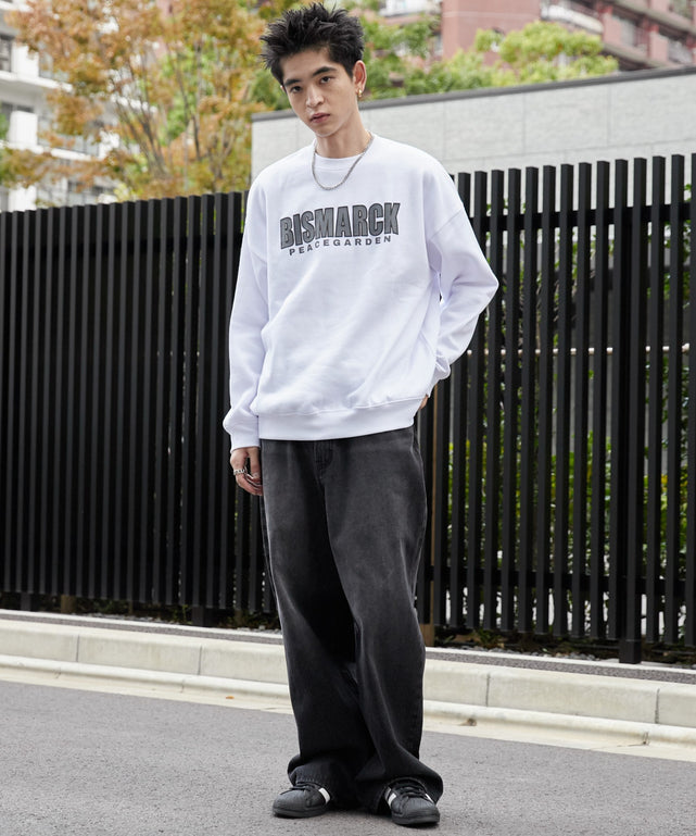 ホワイト モデル：180cm L着用