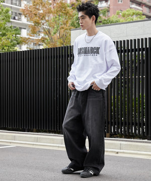 ホワイト モデル：180cm L着用