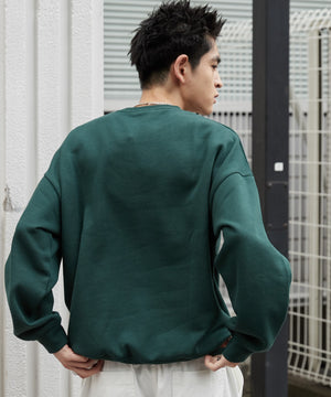 Dグリーン モデル：180cm L着用