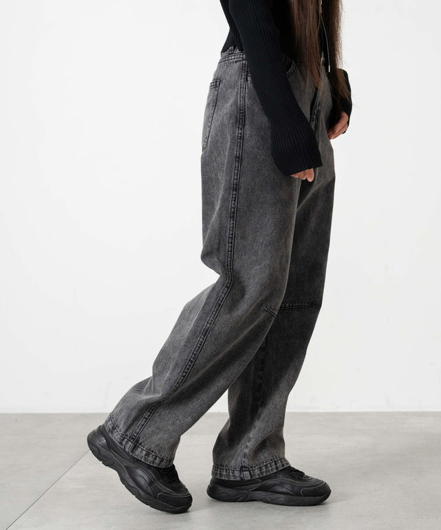 デニムブラックソノタ  モデル：153cm サイズ150cm着用