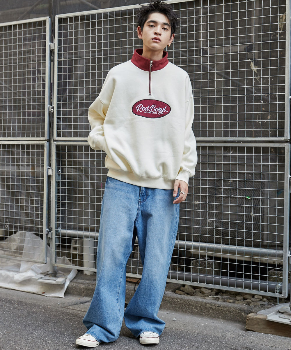 ホワイトアイボリー　モデル:180cm L着用