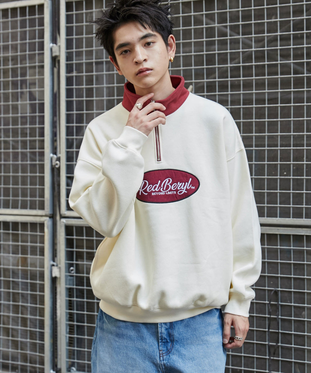 ホワイトアイボリー　モデル:180cm L着用