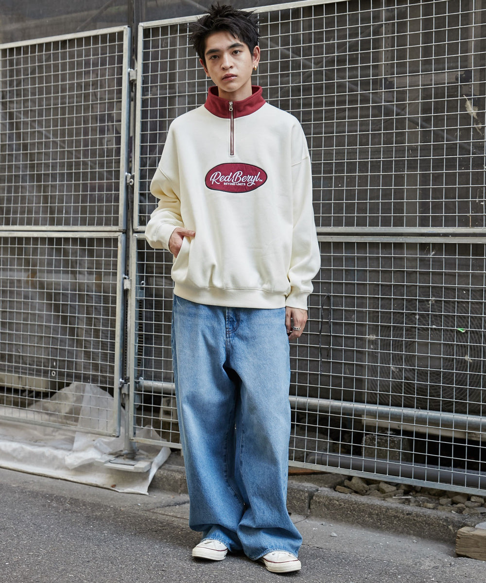 ホワイトアイボリー　モデル:180cm L着用